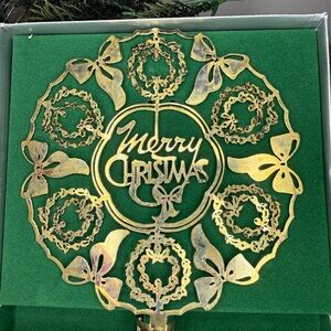 Vintage MCM Brass Merry Christmas Tree Top ~ Hong Kong Wreath & Bows IOB